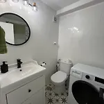 Puerto Deportivo, *